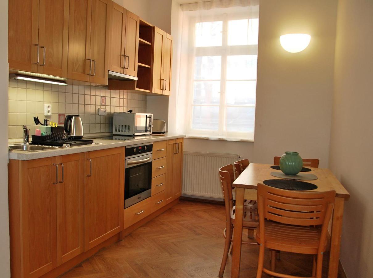 White Swan Boutique Apartments Prague Extérieur photo